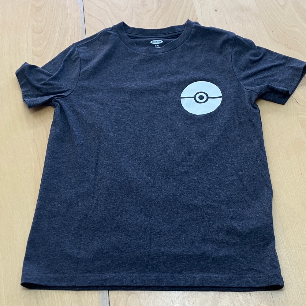 Old Navy Pokémon Dark Gray Kids Tee with White Logo‎ size 8